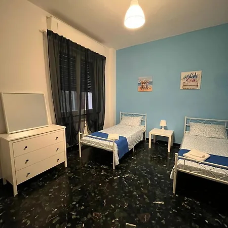 招待所 Yalda Apartment 热那亚